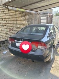 عندي هوندا سيفك ٢٠١١ مصبوغه عام السيارة كير محرك تبريد جاهزه بدون نقص ...