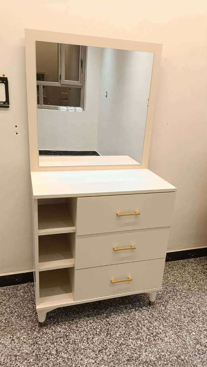 تخفيضات تخفيضات تخفيضات 
غرفه خمس قطع نظافة 100\100
السعر 475
توصيل كافه المحافظات


**إذا كنت صاحب هذا الإعلان وتريد حذفه لأي سبب، رجاءا أرسل رسالة إلى الدعم الفني**