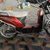دراجة شحن • بطاريات نص عمر • شارع ٤٠