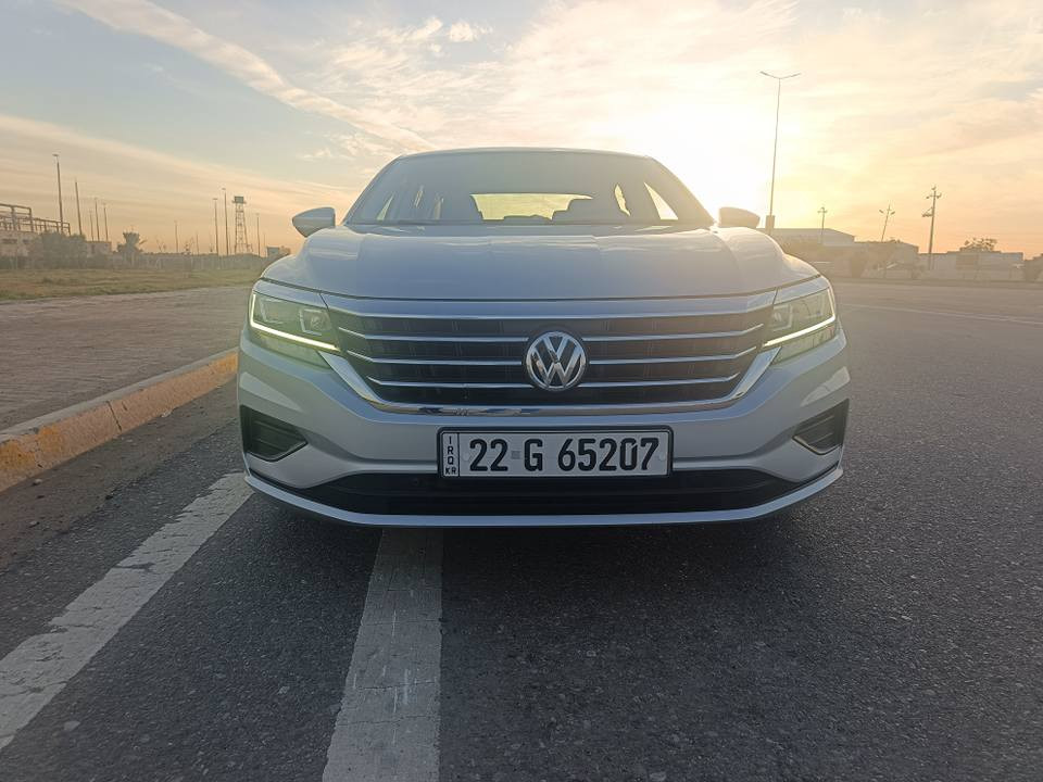 باسات خليجي كلين ٥سلندر
سياره جديده وجاهزه من كل شيء 
مواصفات 
كشن كهربائي  مريه شفط هيتر مرايه 
شاشه كاربلي
حساس أمامي خلفي رادار
تبريد قطعتين 
باقي موصفات معروفه 
ماشيه 76 ألف 
بيه جامرلغ أمامي بي تعديل بارد عده هاي مكفوله من كل شي 
سعره 200 بيه مجال حيل قليل 
شراي يتصل عل رقم ويدلل *********** كركوك, العراق
