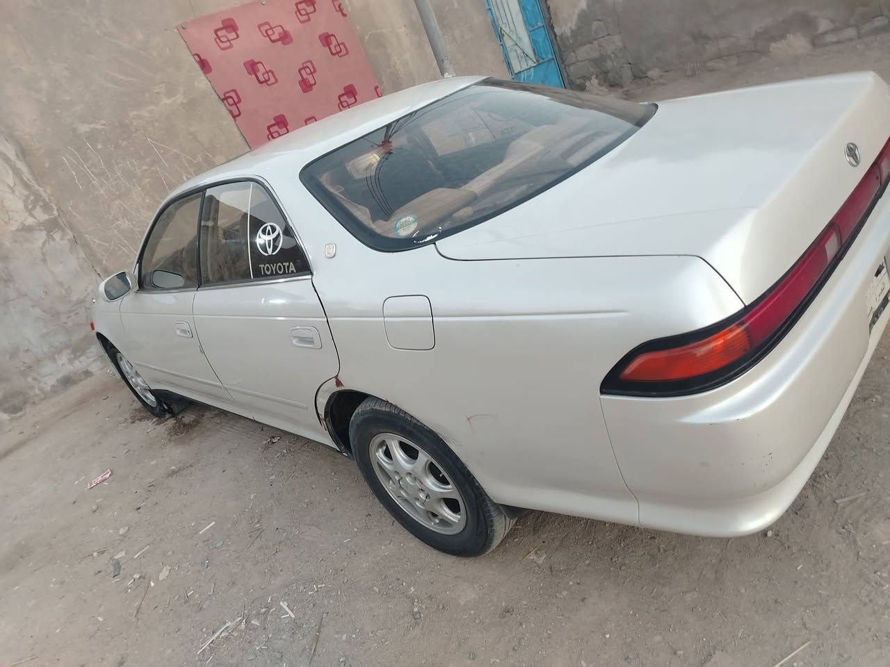 أللهم صل على محمد وآل محمد، مارك نفخ موديل ١٩٩٣ مكفولة كص ونقل وضربة مكينة وكير حاوية جدد ٢٥٠٠ هسة شادهن قبل يومين تبريد ثلج حداد ية جديدة سيارة جاهزة من كل شي مكانها البصرة كرمة علي السعر ٦٢ وبيها مجال للاستفسار***********
