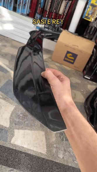 جناح سيارة قياسات موجودة اكو توصيل للاستفسار ‏‪***********‬‏
