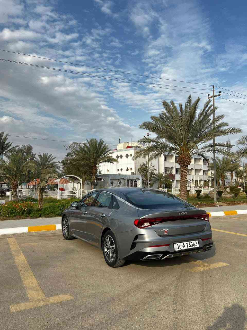 السلام عليكم
K5 
موديل 2023
غاز 
مكينه 2000
كفاله عامه 
فول مواصفات 
***********
