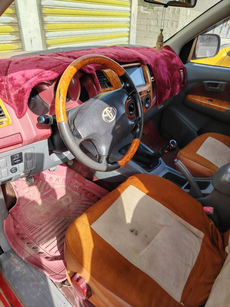 للبيع بيكم هايلوكس كويتي سياره شاصي 19كير عادي رقم قادسيه نكليزي مميز650 بيه مكانات صبغ الاتصال *********** السعر 135 ورقه موديل 2010 بغداد, العراق
