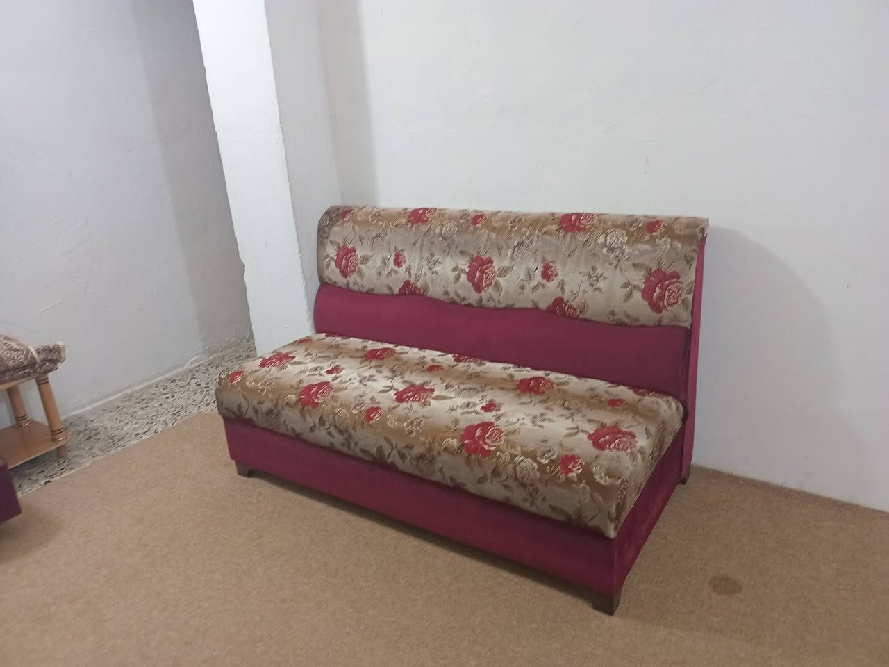 ديوان عراقي تزكام خمس امتار نضيف جدا بدون ضرر ب١٥٠ مكاني الحرية


**إذا كنت صاحب هذا الإعلان وتريد حذفه لأي سبب، رجاءا أرسل رسالة إلى الدعم الفني**