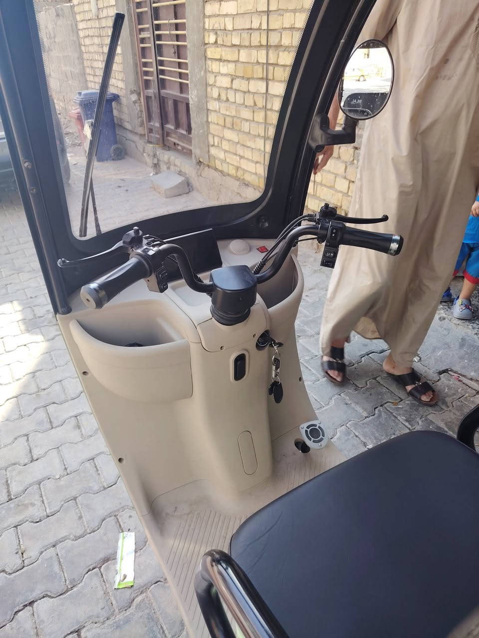 دراجة شحن للبيع
Bilal Motor

فوووووول 

كهربائيات شغالة

اخت الجديدة بعد احلئ من الصور

ب٩٠٠ وبيها مجال قليل
بغداد  حي العدل

***********
