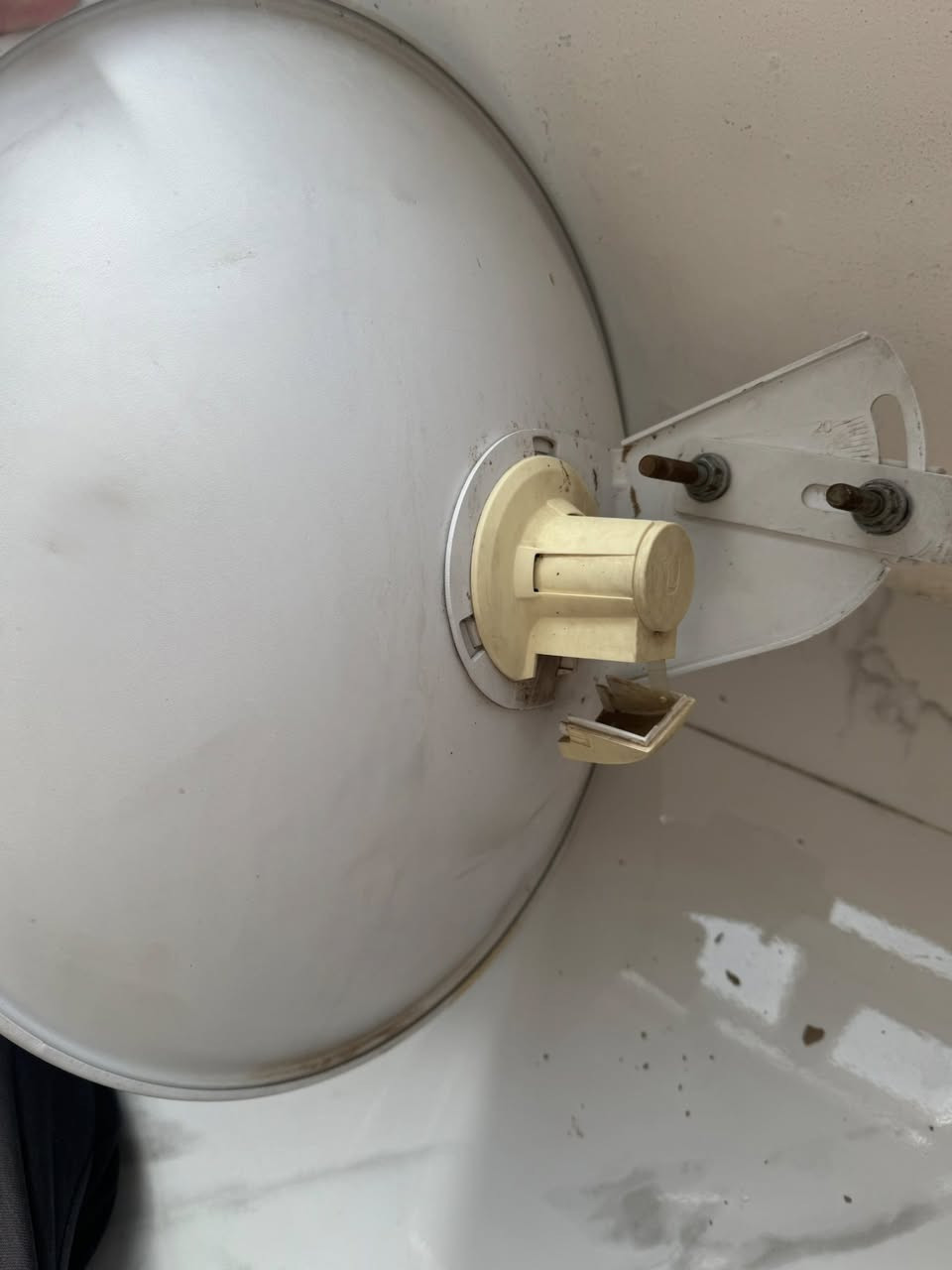 السلام عليكم
نانو صحن بور بيم الأصلي مستعمل قليل 
مكاني شهربان السعر خاص 
***********
