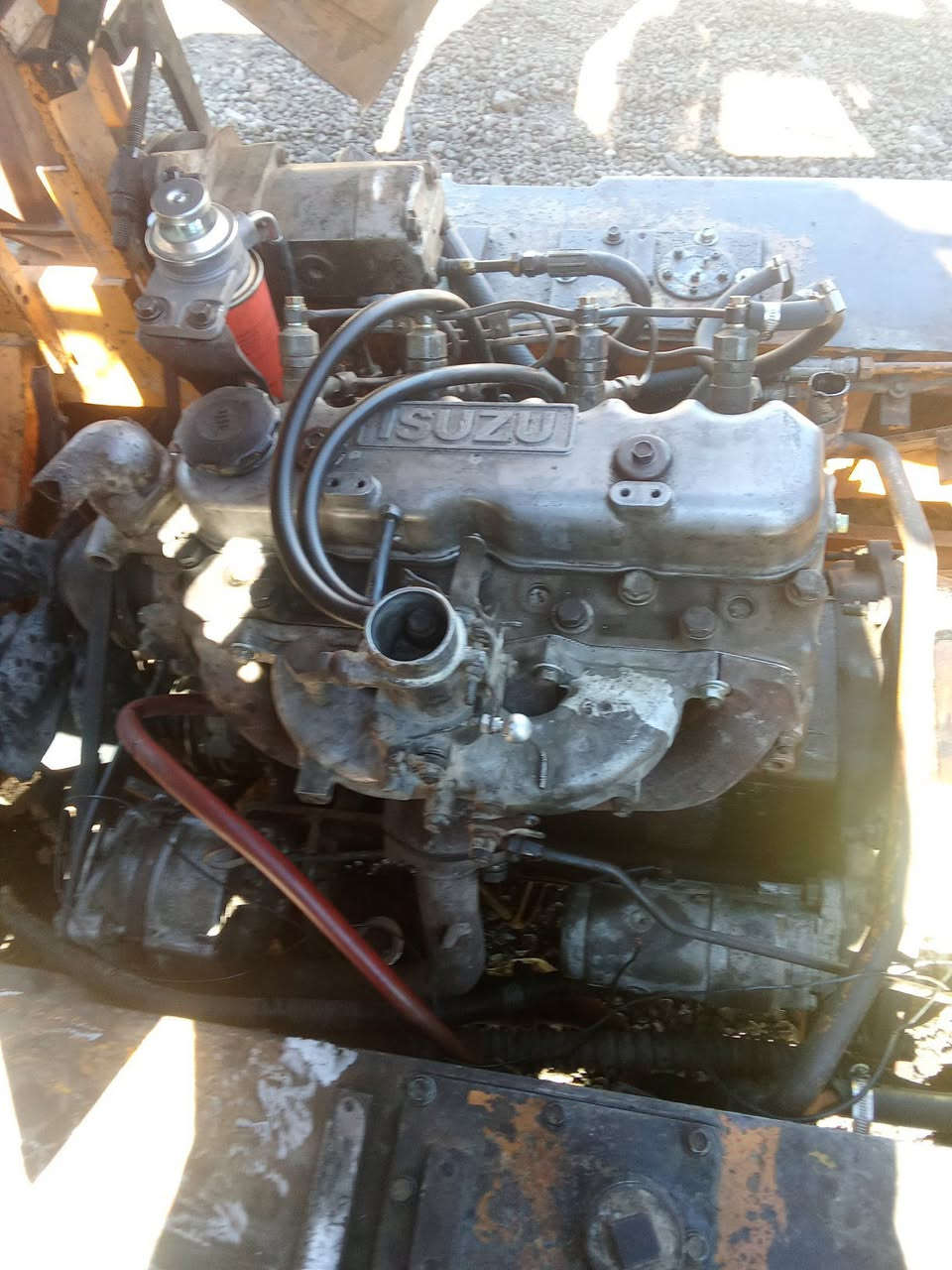 للبيع رافعه كوماتسو وضع شركه محرك ستندر شغاله جاهزه للعمل مكان الانبار الرمادي هذا رقمي بي واتساب ***********
