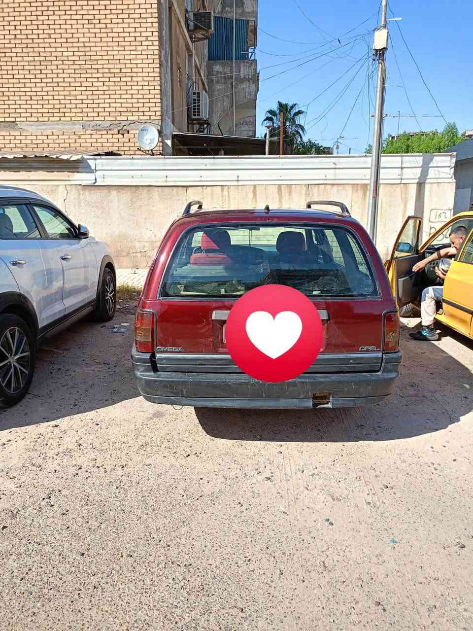 السلام عليكم
سيارة اوبل اميكا ستيشن لون احمر خمري
موديل 1990
كفر جديد مابيهة ولا طخة 
مصبوغ جمالية فقط
محرك 2400
السيارة باسمي رقم انكليزي انبار
السنوية لغاية سنة 31
االسعر 25
مكاني بغداد زيونة
رقمي ***********
