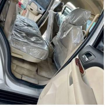 تاهو 2008 لون شمباني فاتح كلش حلو لونهه مرغوب .. مكفوله كفاله عامة من الصبغ والضربة والكص والشاصي والعشاير والسرقة جاهزة للتسجيل وبيهه موعد مراجعة  سيارة جديدة فول مواصفات عدا الفتحة
اشارة بالمراية
مرايات شفط وقلابه مع البك 
كشنات جلد
تدفئة بالكشنات
تحكمات ستيرن كاملة
حساس ماسحات تشتغل حسب درجة المطر
كشنات كهرباء
صندوق كهرباء
كشنات vip منفصل
السيارة طبله مو فور ويل
شاشات خلفية عدد 2
سيارة جديده بمعنى الكلمة
ويل نيكل حجم 20 المرغوب
السعر المطلوب 115 ورقة 
مكان السيارة الناصرية ***********
