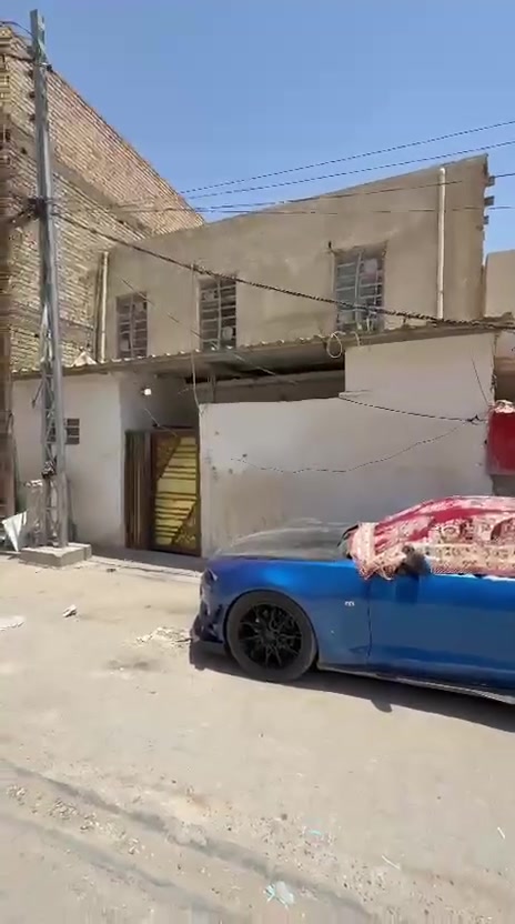 بيت للبيع في كربلاء مقابل الكراج الموحد مساحة 114م يصلح بيت سكن او حسينه للزوار الاتصال على رقم واتساب *********** نتشرف بزياتكم الينا
