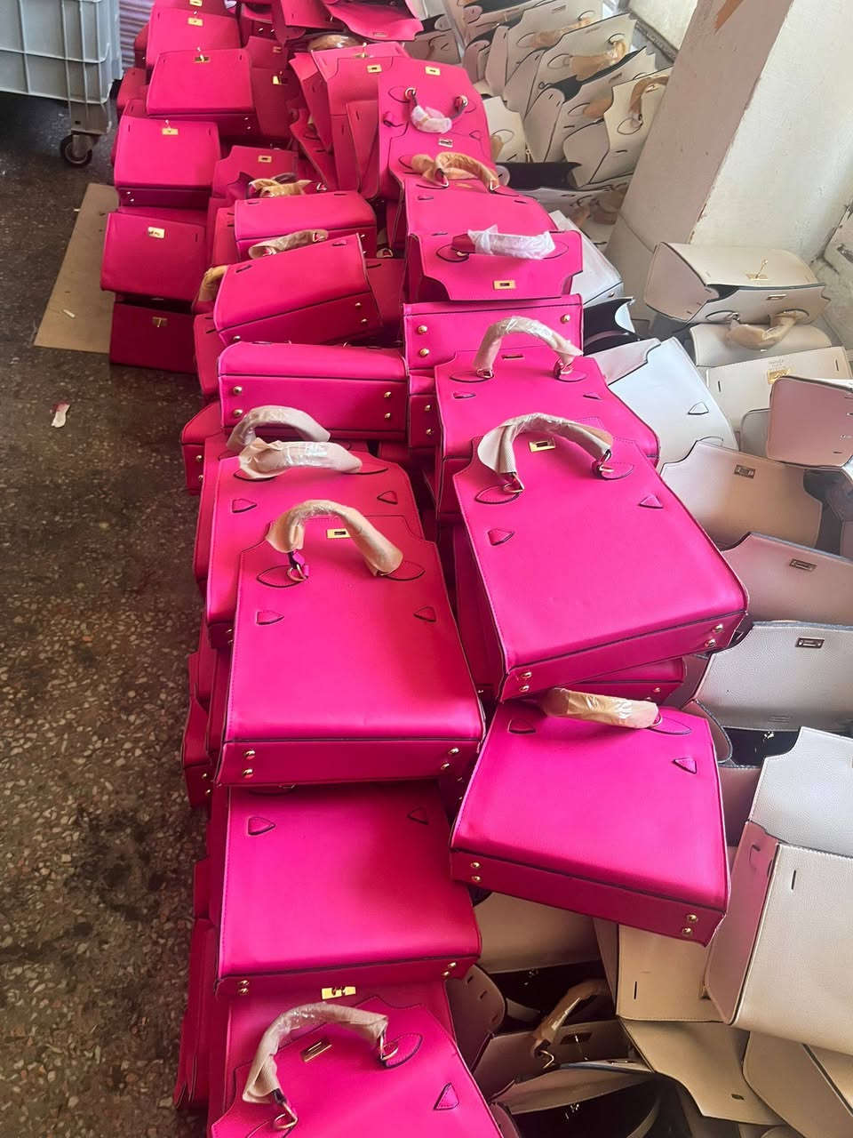 قص جديد من المصنع مباشره 
باقي الاشكال والاسعار في القناة التلجرام اشترك 
https://t.me/+130TypAQQDlkOTM0
https://t.me/+130TypAQQDlkOTM0


**إذا كنت صاحب هذا الإعلان وتريد حذفه لأي سبب، رجاءا أرسل رسالة إلى الدعم الفني**