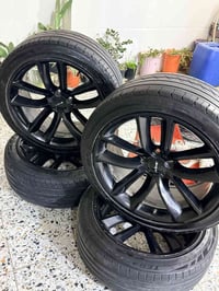 ويل وتاير • حجم 20 • الرمادي