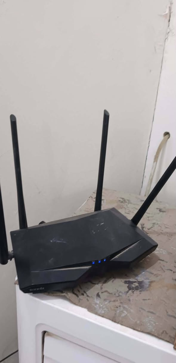 سلام عليكم شبكه كامله راوتر ومحوله ونانو منو شراي


**إذا كنت صاحب هذا الإعلان وتريد حذفه لأي سبب، رجاءا أرسل رسالة إلى الدعم الفني**