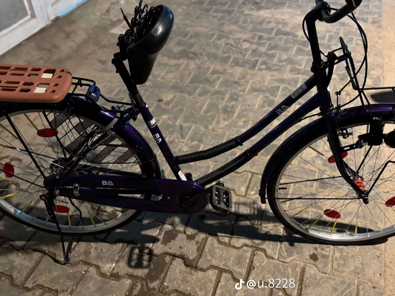 سلام عليكم بايسكل بطه حجم 26لون بنفسجي مميز بايسكل جديد شركه BD حاويه وجاهز لبيع  / راسني وبيك خير


**إذا كنت صاحب هذا الإعلان وتريد حذفه لأي سبب، رجاءا أرسل رسالة إلى الدعم الفني**