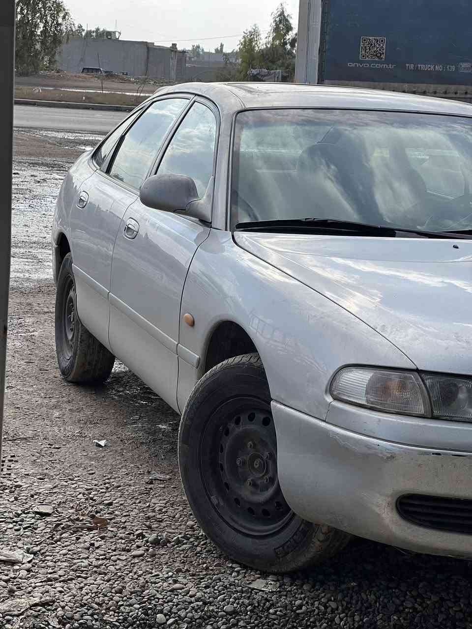 مازدا فاسولي رةقم نينوي  رةقم سةنةوي جيديت   تةحيول و شةرت فول فول بةس گيرعادي ليداني مةزن نية  موديل 1994 هةمو كياني  شةرت دةفروشم سعري زي (***********) شوين عقرة
