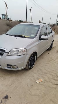 أفيو • ٢٠٠٧ • مبدل أمامي