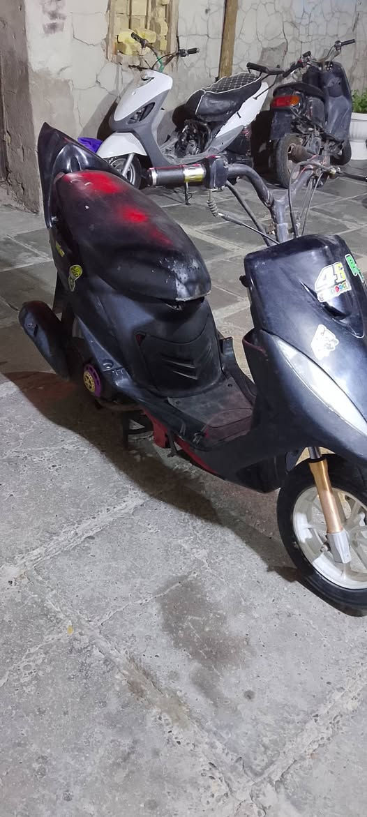 سلام عليكم
ماكس عدله للبيع السعر 350 وبيها مجال حك الجيه 
مفتوحه شلعه ومعدل سلف هندر 
مكان ناصريه مركز 
رقمي ***********
