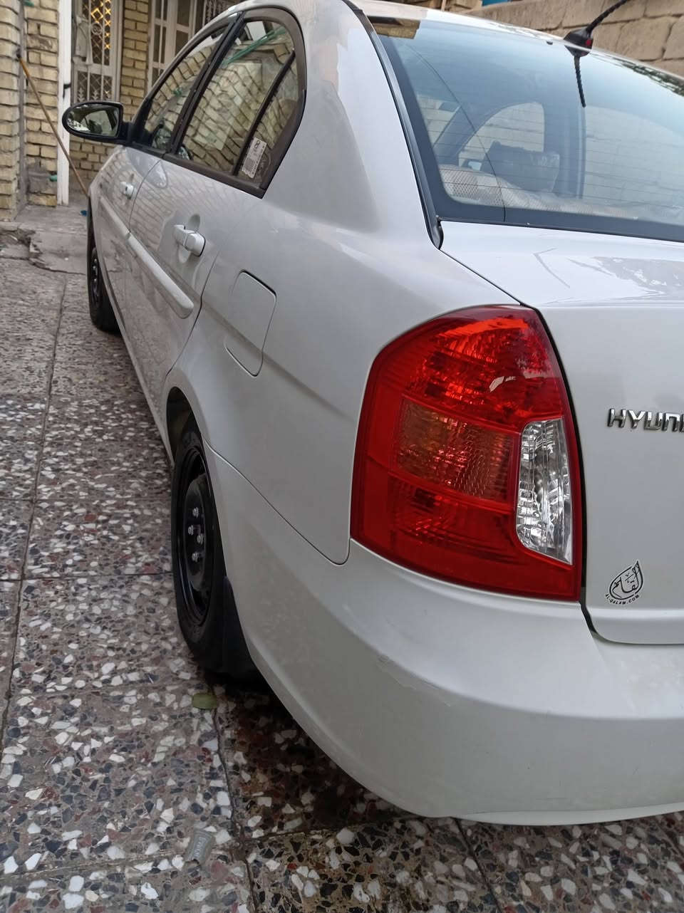 اكسنت خليجي ١٠ الشركه العامه بسمي رقم بغداد نكليزي محرك ١٦٠٠ مكفول سياره كامله كير تبريد صدر امامي وخلفي جديد موبز تغم تاير جديد سنتر لك بيه صبغ جوه تريشه باب خلفي أثر شخط بالعافيه على ياخذه السعر ٩٥ بيه مجال *********** بغداد المشتل
