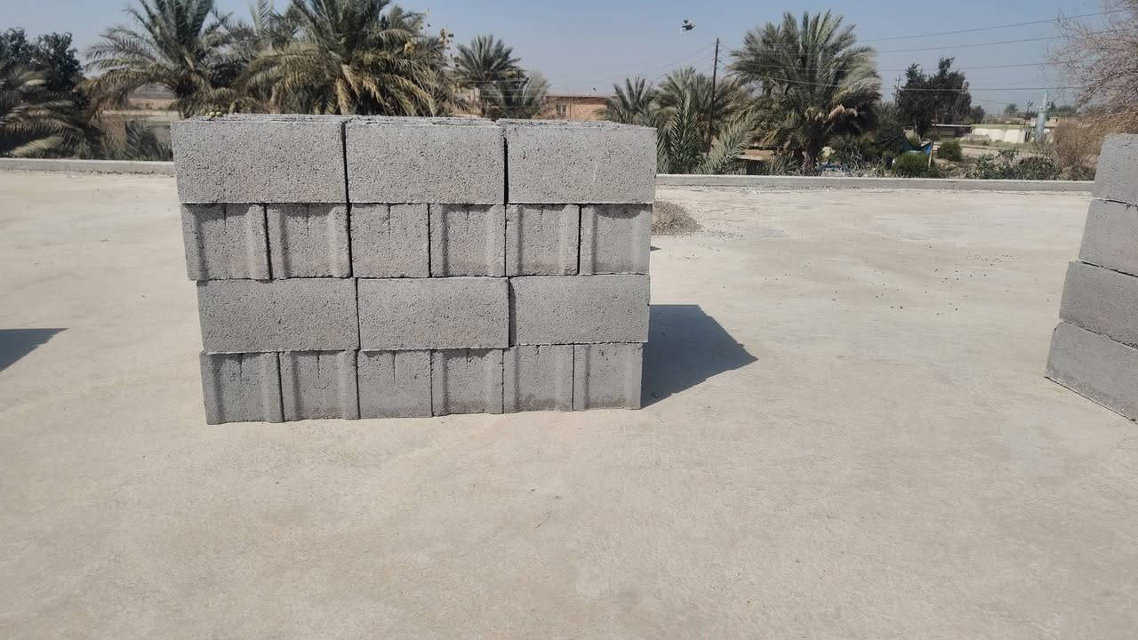 السلام عليكم
بلوك درجة اولى شرط قياس واحد وبلوك مضغوط وقوي وفول المادة مالتة
معمل سلوان واحد صلاح الدين ***********
***********
