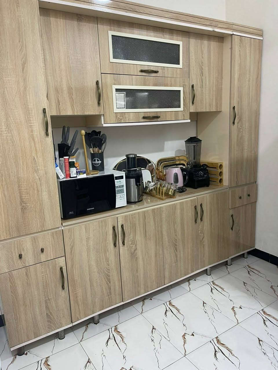 باترينا ١٠٠
تخم ١٥٠
براد مي ٦٥
ميز طبلات ب ٢٠٠
سنك مع كاونتر ٢٠٠
كاونتر خشب ثقيل ٥٠٠


**إذا كنت صاحب هذا الإعلان وتريد حذفه لأي سبب، رجاءا أرسل رسالة إلى الدعم الفني**