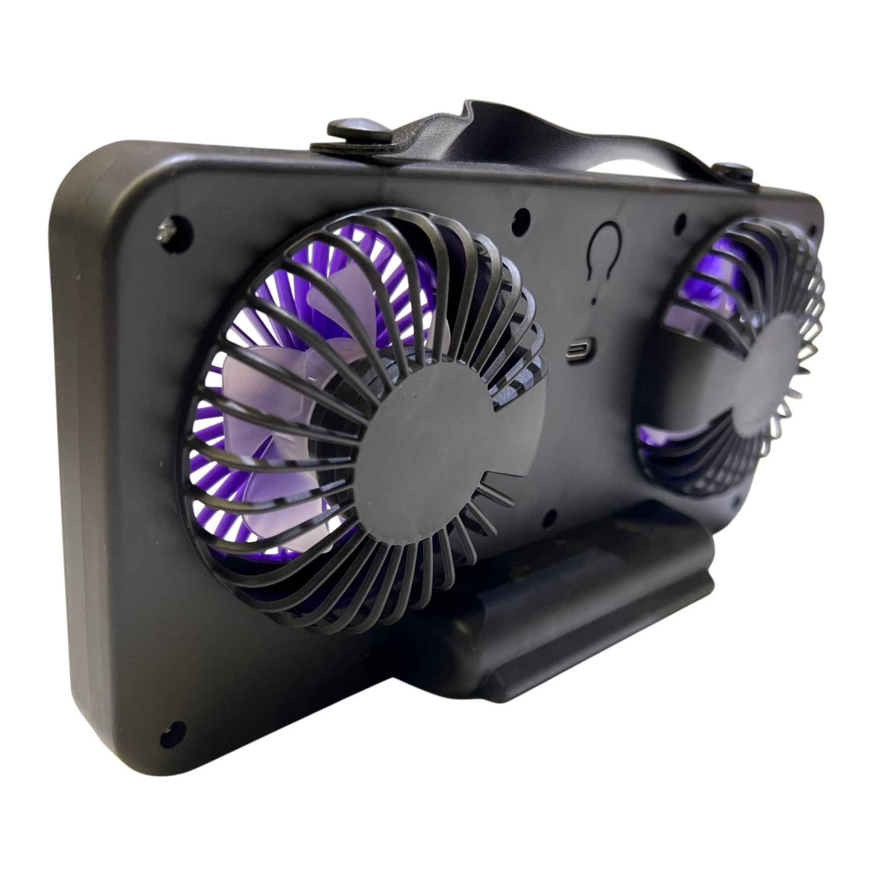 مروحة مكتبية مزدوجة USB مع إضاءة LED – Dual Head Fan S32

• مروحة مكتبية مزدوجة الرأس مزودة بإضاءة LED، مناسبة للاستخدام على المكتب أو الطاولة مع تصميم عملي متعدد الوظائف.

• تحتوي على مروحتين مزدوجتين لتوزيع الهواء بشكل أفضل.

• مزودة بإضاءة LED مدمجة قابلة للتشغيل والإيقاف.

• 3 مستويات لسرعة الهواء (منخفض – متوسط – قوي).

• شفرات مروحة بعدد 5 لكل مروحة.

• تصميم منخفض الضوضاء (Low Noise).

• تعمل عبر منفذ USB بجهد تشغيل 5 فولت.

• اسم المنتج: USB Dual-Head LED Desk Fan
• الموديل: S32
• نوع المنتج: مروحة مكتبية مزدوجة مع إضاءة LED
• مصدر الطاقة: USB
• جهد الإدخال: 5V
• تيار الإدخال: 0.5 – 1A
• جهد الخرج: 5V
• قدرة الخرج: 2 – 3W
• عدد السرعات: 3 مستويات
• عدد الشفرات: 5 شفرات
• البطارية: غير قابلة للإزالة (Non-removable)
• أبعاد: 25 × 12 سم
 #مجمع_لافندر_للتسوق_الالكتروني


**إذا كنت صاحب هذا الإعلان وتريد حذفه لأي سبب، رجاءا أرسل رسالة إلى الدعم الفني**
