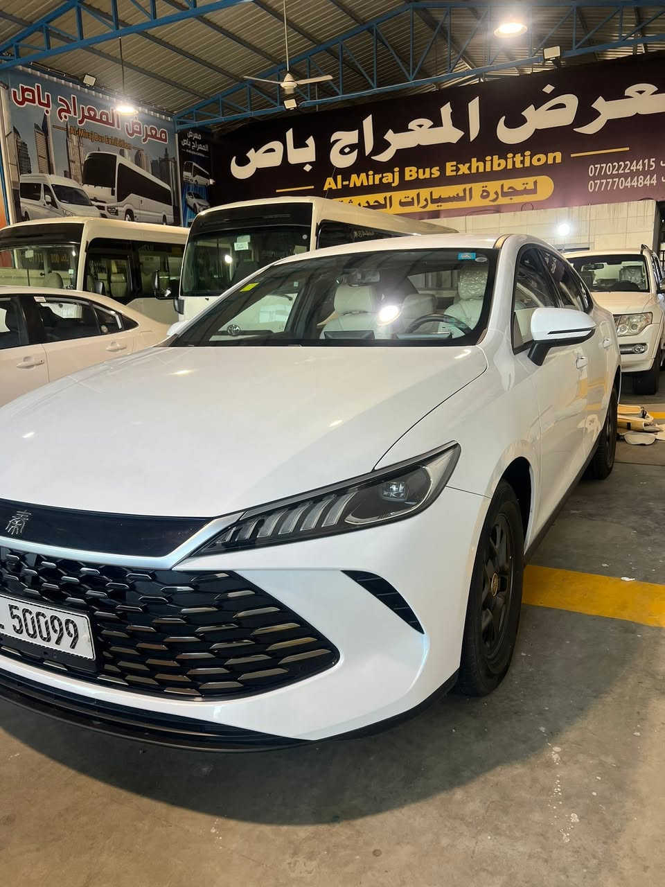 گن بلاصBYD
موديل 2025 ماشيه 5 الف مكفوله بحالة الزيرو رقم بغداد 
تحويل مباشر داخل ابيض ملحقات كامله +بصمه وكارت 
مكان بغداد الحبيبية ***********
