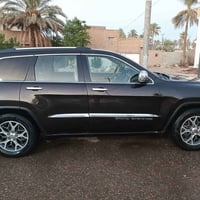 گراند شيروكي • ٢٠١٧ • وارد امريكي