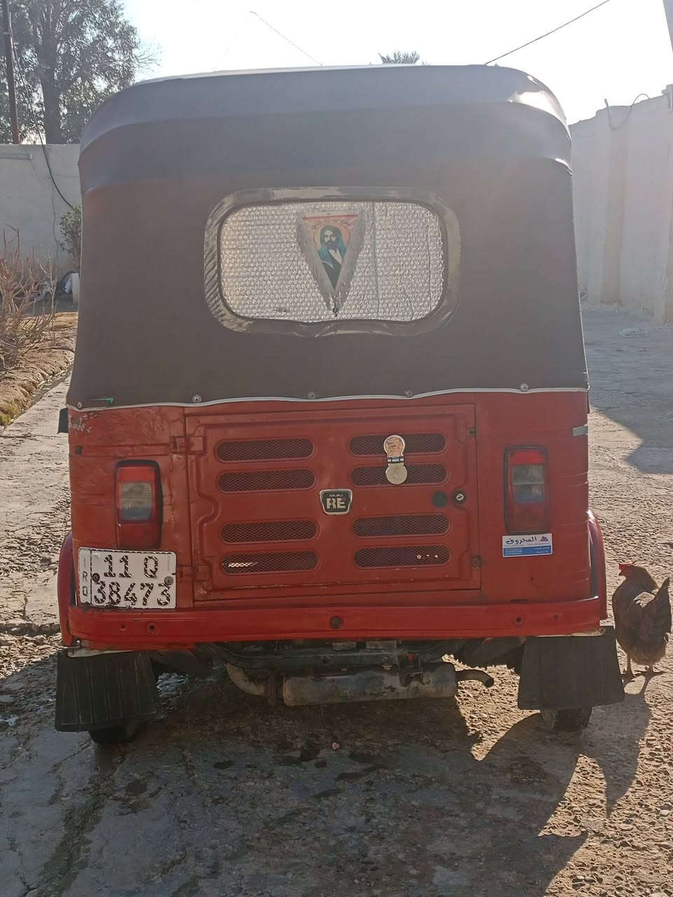 سلام عليكم تكتك للبيع كامله كهربايات كلهه شغاله محرك خير من الله حمره بسمي رقم وسنويه تحويل ثاني يوم كامله مال جناي العنوان بغداد السياحي الاستفسار سعر 5500الاستفسار ***********وبيه مجال
