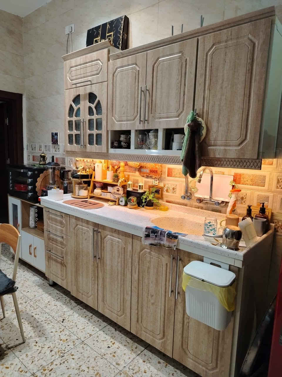 كاونتر جديد جداا استخدام نظيف مع كومدي 
قياس ٢ متر 
عنوان بغداد حي تونس 
سعر ٤٥٠ ألف
واتساب *********** بغداد, العراق
