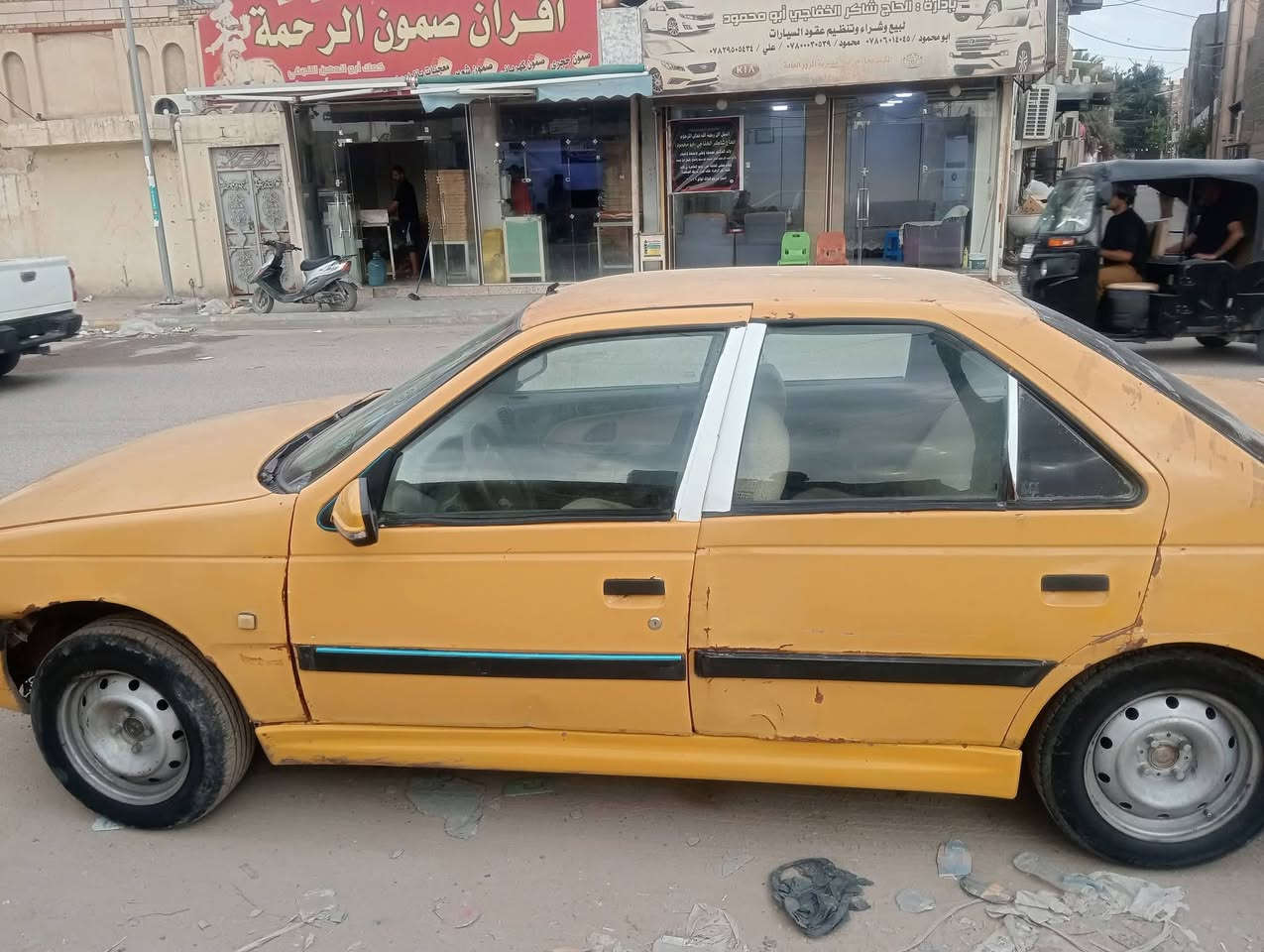 بيجو ٤٠٥ للبيع بدون راعي اتكفل عشائر وسرقه محرك وكير خير من الله تبريد شغال سنويه عظم عاج سعر 13 وبيها مجال قليل مكان الناصريه مدينه ***********
