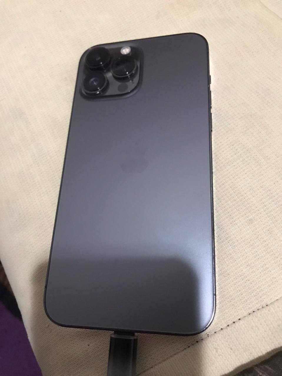 ايفون 13 برو ماكس ذاكره 512 ..شاشه اولد اصليه .....جهاز فقط كامرا خلفيه وكفت بتحديث والاماميه تشتغل  سعر 380 قفل  ***********
