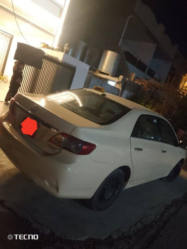 سەرەتا بەناوی خوایی گەورە 
کرۆلە بیکاشۆ تکسی مۆدیل 2012 بیلاد زەرد بیلاد تۆماتیکە سەیارەکە بەسەر لایەک داکەوتیە تازە سبوغ عام کراوەتەوە هەیکەلی جوانە سەقفی سئ بست مەعجونە . پیشی دوو سئ جیگایی لەعیمە پشتی کەپسە سەیارەکە رەقەم سلیمانیە سەنەویی لە 2024بەسەرچووە 
گێرومەکینەو تەقەو رەقەی بەشەرت بەشەرتی پەنجەمۆر هەمووشتیکی بەشەرتە سەیارەکە لە هەولێرە. نرخی 85محامەلەیەکی برایانەیی تیدایە . 
رەقەمی خاوەنی:*********** أربيل, العراق
