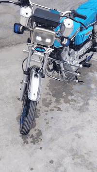 سلام عليكم شباب دراجه سيفان 24 600 وبيه مجال قليل دراجه ع شركه مكاني ديالى خان بني دالوراق صوليه ومراوس حسب القناعه ***********
