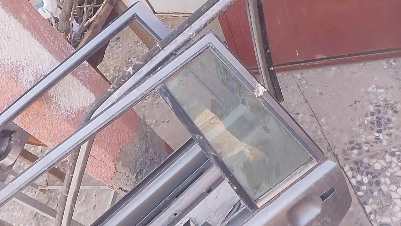 للبيع ابواب فالفو جدد ما عرف شكد سعرهم للستفسار وتساب ***********
