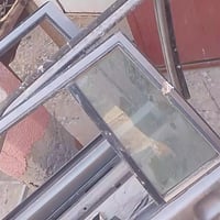 للبيع ابواب فالفو جدد ما عرف شكد سعرهم للستفسار وتساب 07755401033