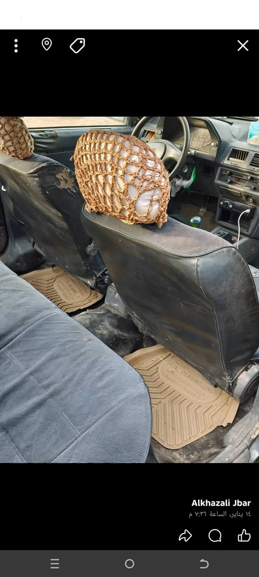 السلام عليكم كيا كابيتال موديل 1993 سنويه لغايه 2027 سياره مقفوله من الضربه ومن الصبغ مكانها ديوانيه الحمزه الشرقي حداديه نظيفه فقط الگير بي قلايچ الاول والثاني ما يجن سعر 20 وبي مجال مداور  وقت ما تريد رقم الموبايل***********
