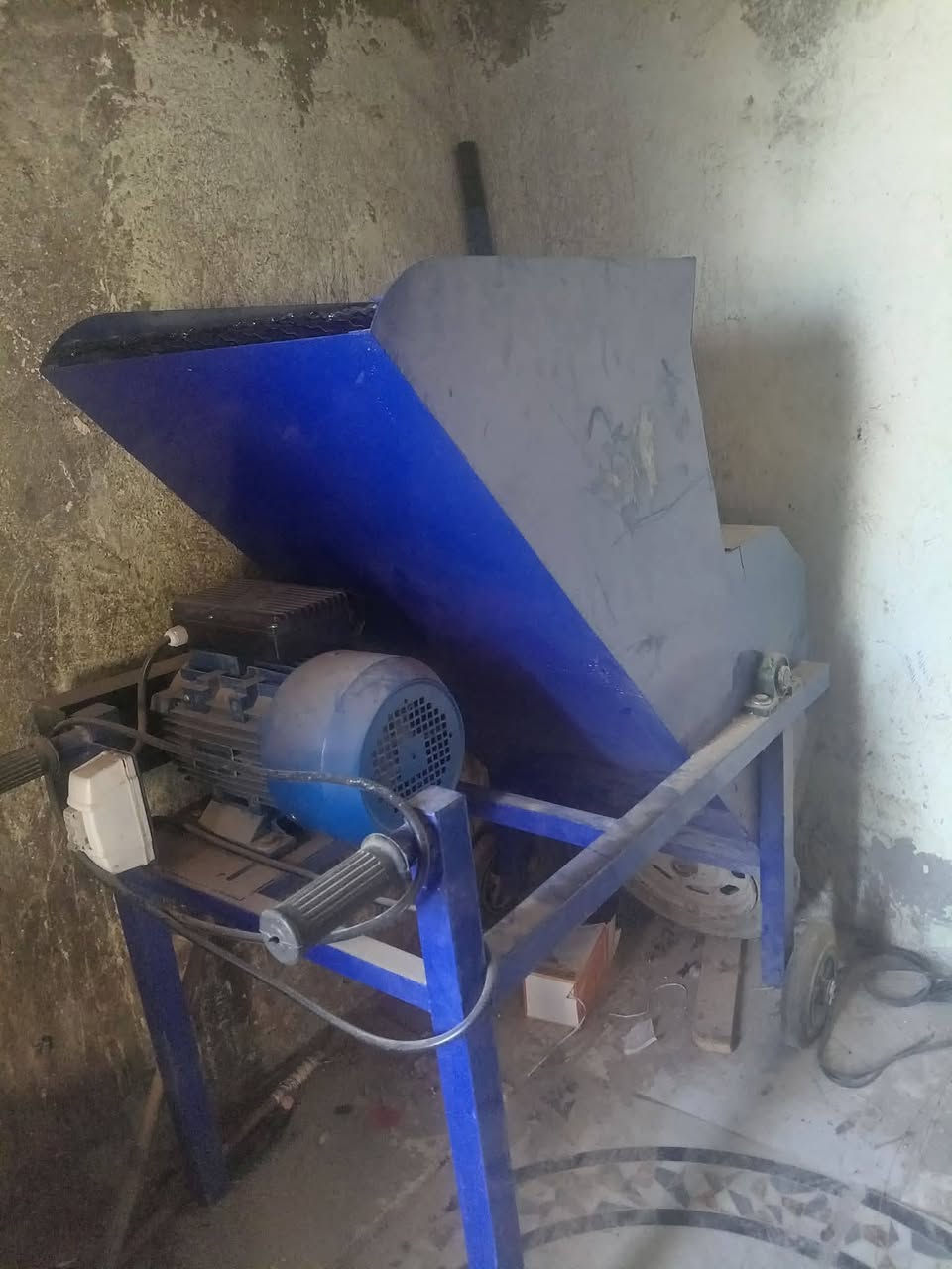 جاروشات تبن كهربائيه للبيع
السعر راسلني خاص


**إذا كنت صاحب هذا الإعلان وتريد حذفه لأي سبب، رجاءا أرسل رسالة إلى الدعم الفني**