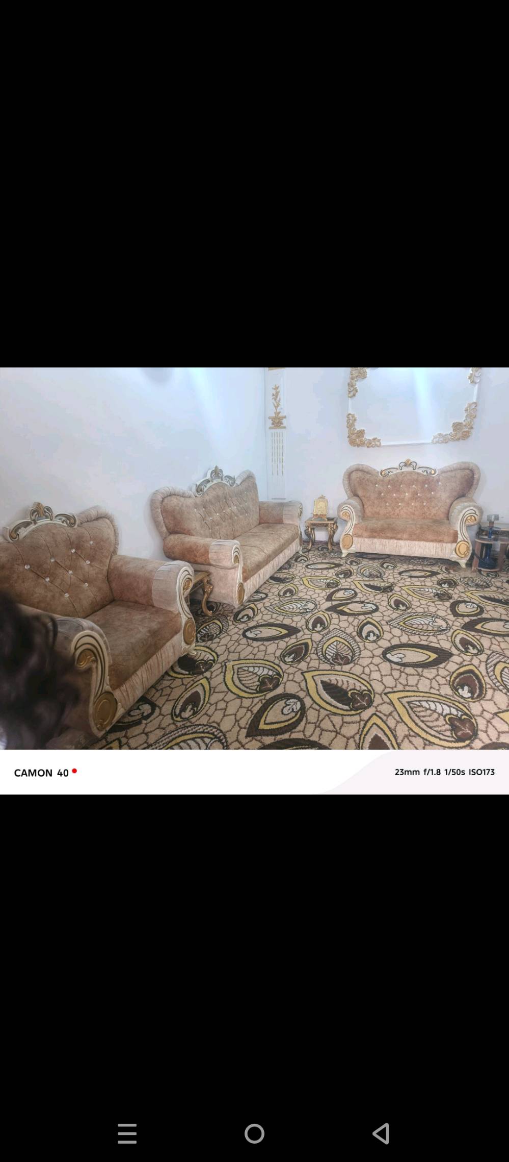 تخم 10 مقاعد نضافه 80% السعر 250 الف والغرفه اخشاب تجي وتشوف حسب القناعه السعر 550 مكاني النجف حي المكرمه 