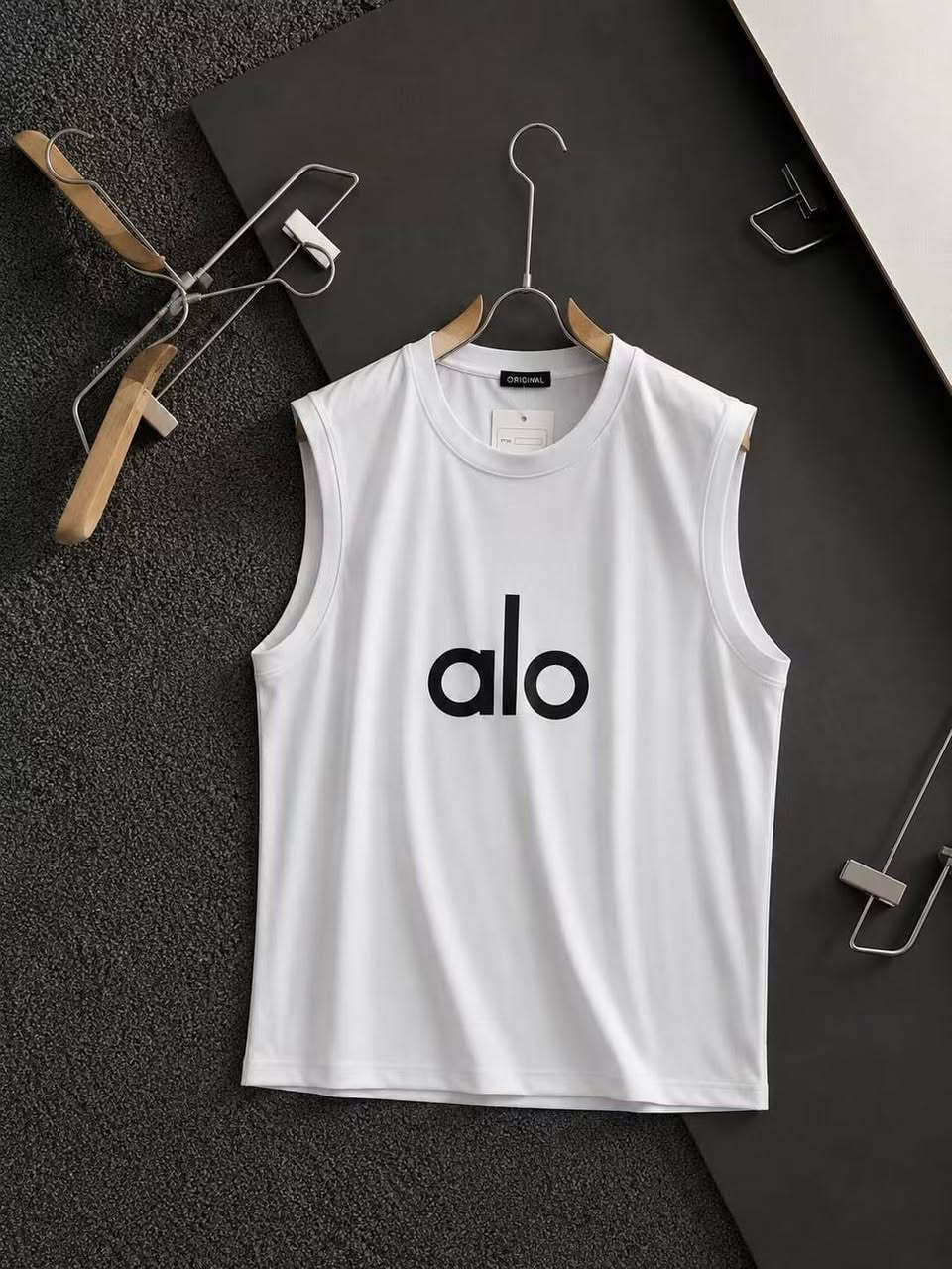 گيمونه رجالي متوفره بعدة موديلات تخبل 😻
قياس m l xl xxl 
وبأنسب الأسعار 🤩 

يوجد لدينا خدمة توصيل داخل بلد ولجميع المحافظات 😻


**إذا كنت صاحب هذا الإعلان وتريد حذفه لأي سبب، رجاءا أرسل رسالة إلى الدعم الفني**