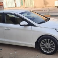 سيارة سوناتا خليجي للبيع محرك 2400 موديل 2015  سنوية 2030 رقم إنكليزي ...