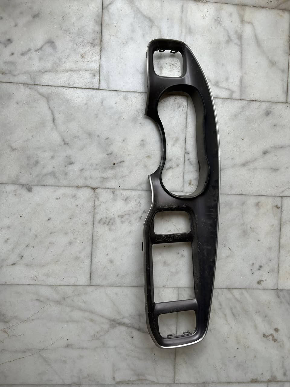 قاعده مال بانزين جارجر اوباما جالنجر من موديل 15 ل19 كامله السعر 60 الف
جويتر 5700 و6400 وماعرف يصير على 3600 سعر 60 الف 

اطار مال شبول جارجر سعر 15 

المكان بغداد 

***********
