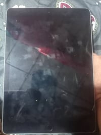 ايباد جيل سادس ذاكره 32 الايباد كلشي ممستبدل بي فقط هذه  الايباد كلشي ...