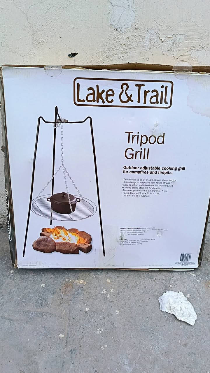 غراض تخييم وسفر كل صوره عليها سعرها  مكاني حي القاهرة تلفون *********** او *********** الخطين بيهن واتساب توصيل ماعندي
