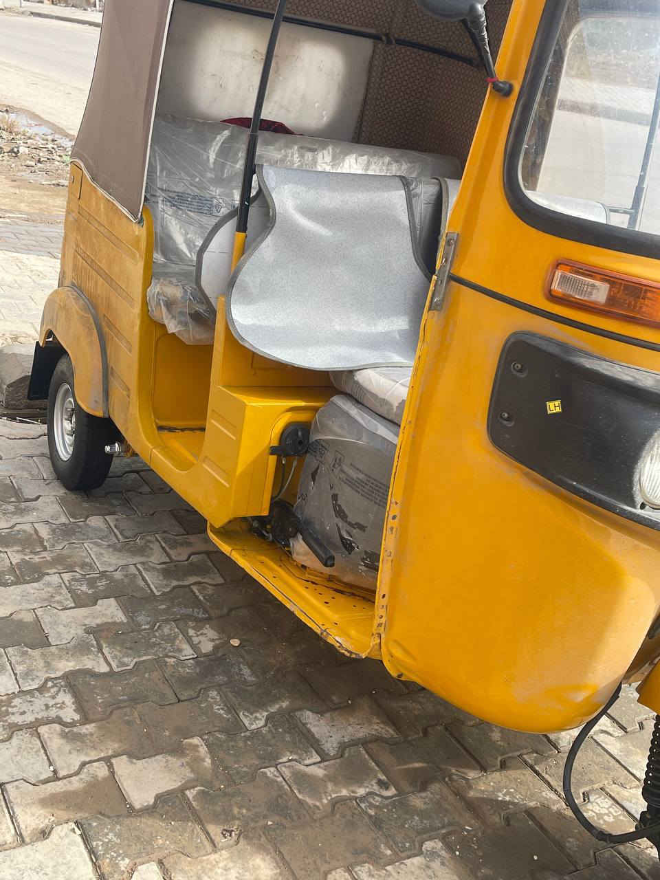 سلام عليكم هاي تكتك لبيع موديل (20كفاله عامه معمره بس دوس ) شهر 11 رقم واسط والشراي يتصل‏‪***********‬‏ مكاني كوت
