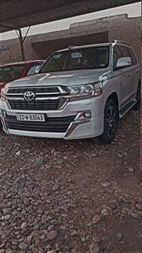 لاندكروز GXR • ٢٠١٧ • V6