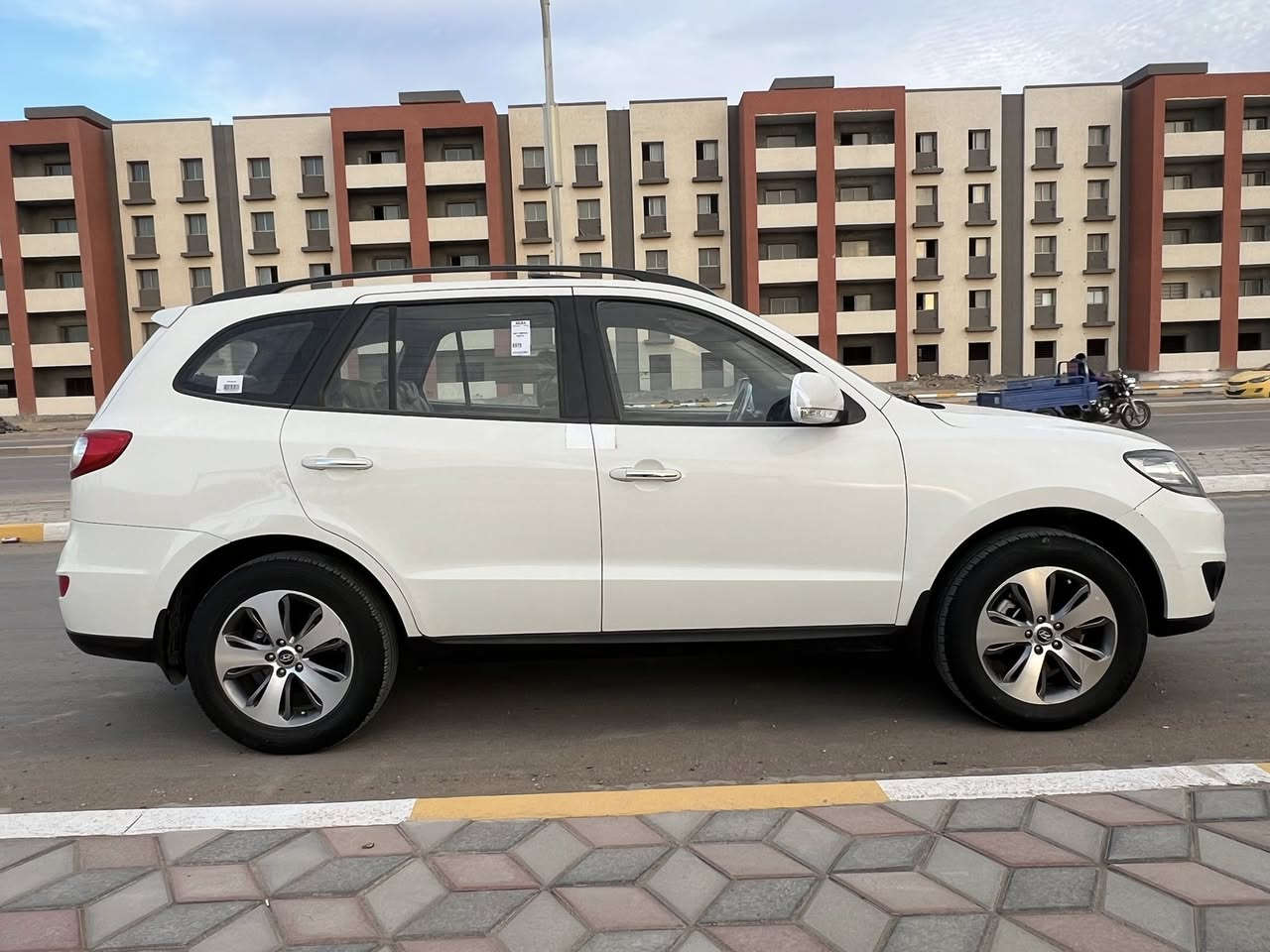 سنتافي موديل 12
خليجي مكينه اربعه سلندر مامفتوحه
رقم اربيل جديد 
سياره جاهزه        مكان سياره ديوانيه
*********** / ***********
