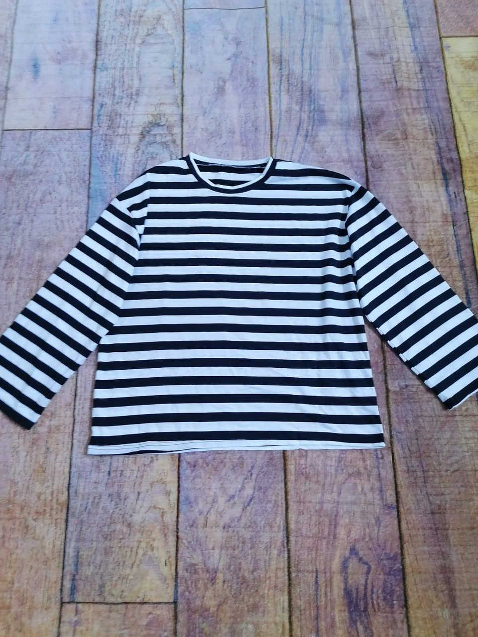 السلام عليكم  ملابس شي ان عنوان المحل ابي غرق السوك مقابل مجمع الحسين الطبي مجاور  ابو الالبان فرع المخبز الاتصال *********** اهلا وسهلا يوجد توصيل
