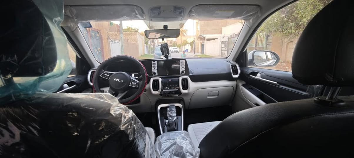 سلام عليكم 

سونت ٢٠٢٤  ماشية ٨٠٠٠ لون ابيض جان بيها ضربه بالصفحة والقبغ مال بانزين

بصمة بدون سلايد شاشه جبيره
التواصل مع رقم الهاتف فقط ***********
