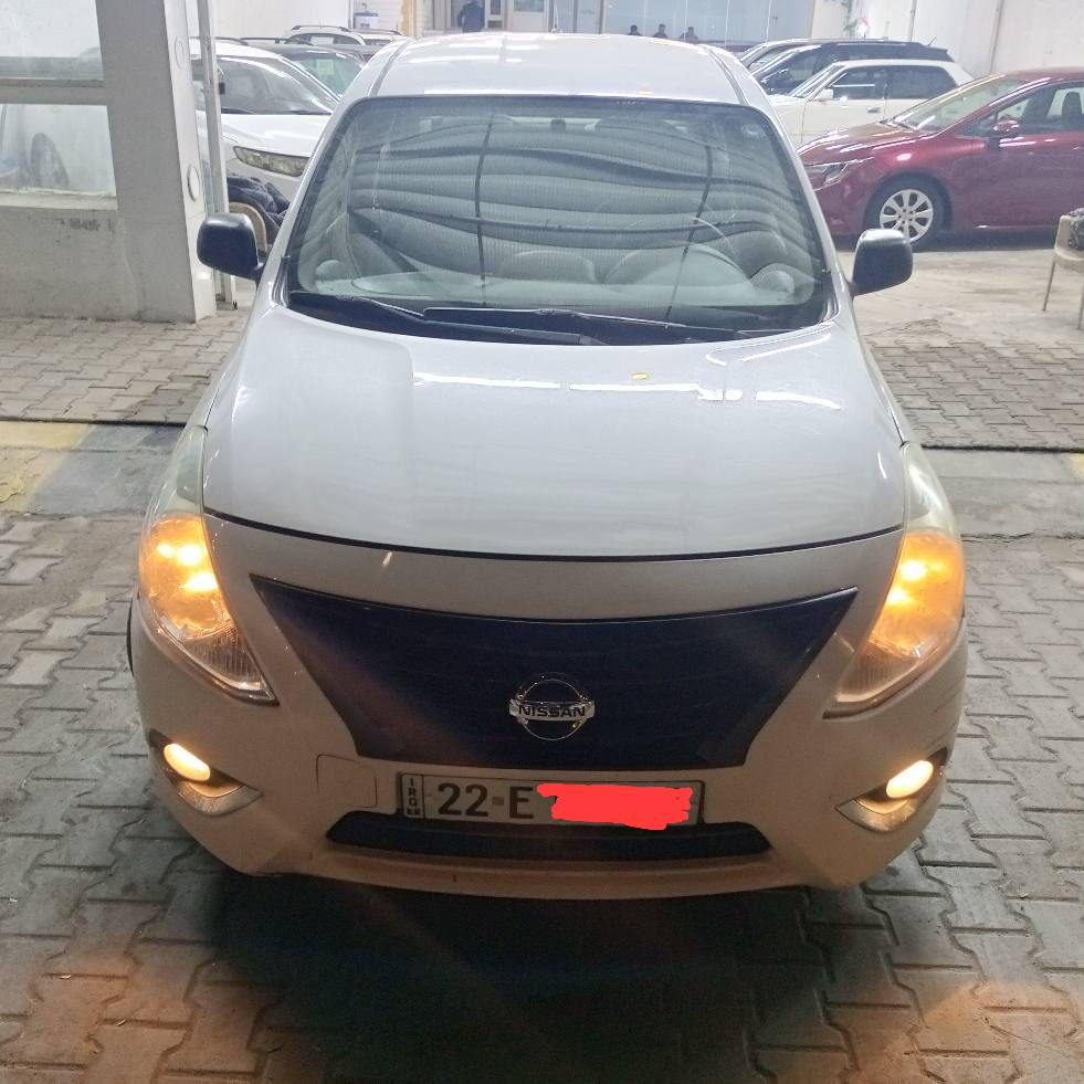 سلام عليكم نيسان سني هندي 2019  اربيل انكليزي سنويه لل٢٠٣٠ بأسمنه تحب وكاله أو تحويل سياره جاهزه من كلشي 
مكينه وكير وحداديه وتبريد تخم تاير 
برغي ما ناقصة مكفوله من صبغ وتبديل 
بيه باردات بسيطه شوف العين 
مكاني نجف رقم الهاتف *********** 
السعر ١٠٥$ وبيه مجال النجف, العراق
